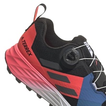 adidas Trail-Laufschuhe Terrex Two Boa (BOA-Schnürsystem, atmungsaktiv, bequem) schwarz/blau/rot Herren